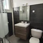 Le Sporting 3* Beaumont-sur-Leze